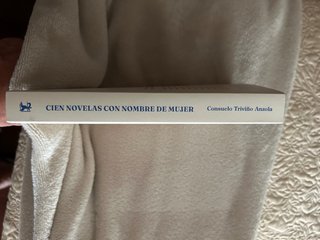 Cien novelas con nombre de mujer