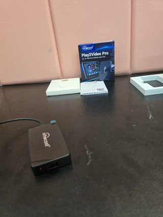 Ottocast Play2Video Pro Multimedia Adapter