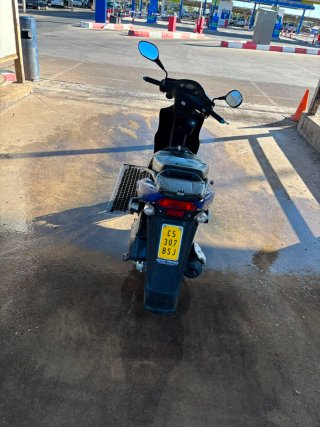 Moto Kymco 49cc Scooter Automática