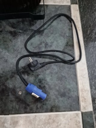 Foco LED rgbwa+uv  Negro