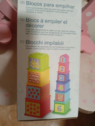 Juego de apilar y encajar Playgo