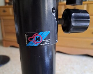 Mesa auxiliar Mobliberica negra