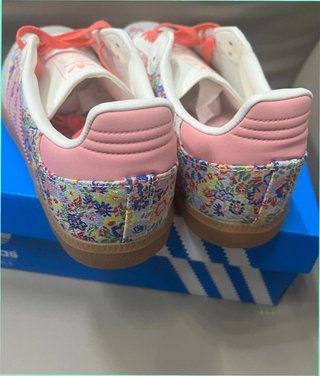 Adidas Samba Liberty Talla 36 Flores Multicol