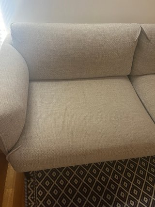 Sofá moderno 2 plazas gris (precio negociable)