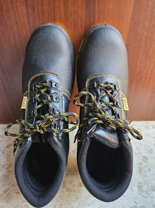 Botas de Seguridad VIAT Talla 45 Nuevas