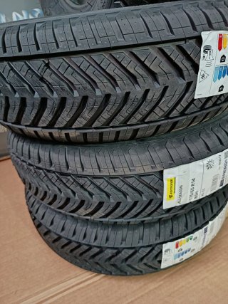 NEUMÁTICOS 175/65 R14. 4 ESTACIONES