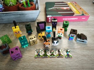 VC334 Minecraft Kinder Joy