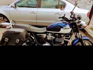 Triumph Bonneville SE Azul Océano