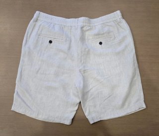 Bermudas crema talla 46 casi nuevas