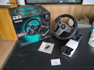 Volante Logitech Driving Force Wireless PS3