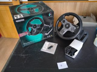 Volante Logitech Driving Force Wireless PS3