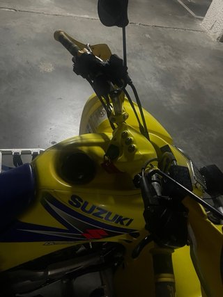 Suzuki LTZ 400 Amarillo