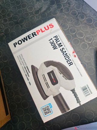 Lijadora Palm Sander Powerplus 130W