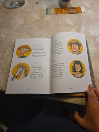 Libro Don quijote de la Mancha,con un marcapaginas