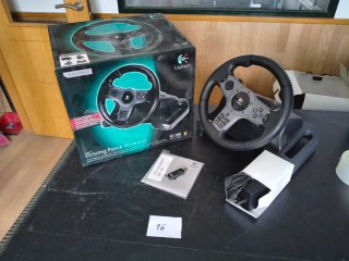 Volante Logitech Driving Force Wireless PS3