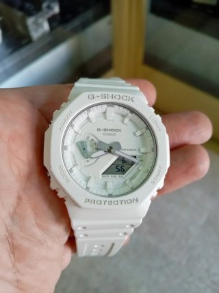CASIO G-SHOCK GA-2100-7a7er/ oferta flash