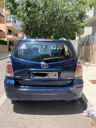 Toyota Corolla verso 2005