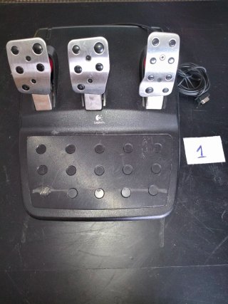 Pedalera Logitech PC/PS
