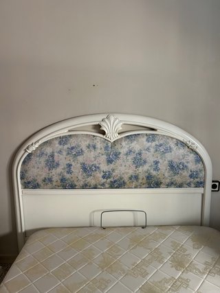 Cabecero de cama tapizado floral