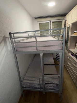 Cama litera metálica gris