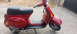 Vespa Cosa 200 Roja