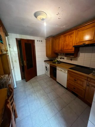 Alquiler habitación para chica sola.