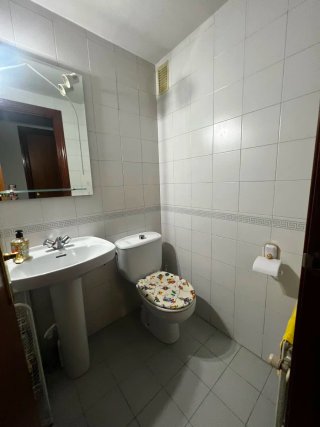Alquiler habitación para chica sola.