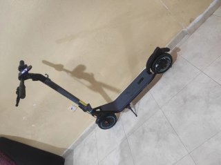 Patinete Eléctrico Negro