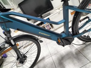 Bicicleta Eléctrica Azul CONOR