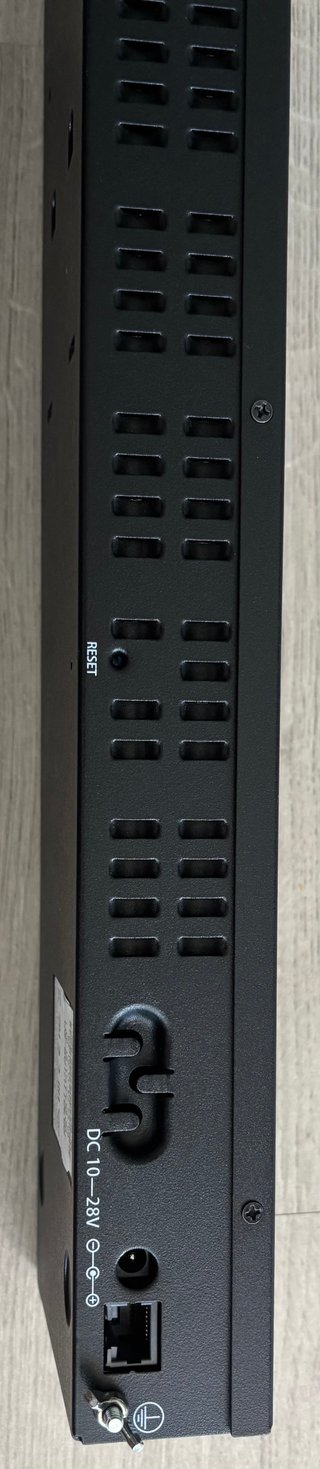 Router MikroTik RB3011