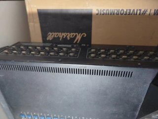 Yamaha LS9-32 Mesa de Mezclas Digital