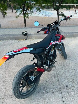 Rieju MRT SM 49cc 2022 Negra/Roja