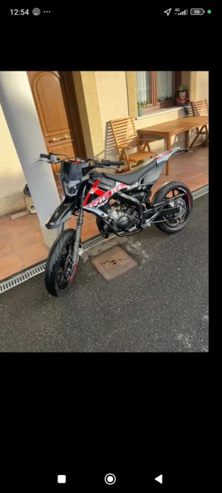 Rieju MRT SM 49cc 2022 Negra/Roja