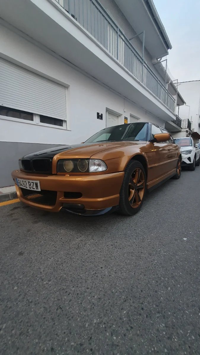 BMW Serie 7 1999 - foto 1