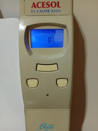 3 radiadores de 9 elementos y 1 de 13 CALOR AZUL