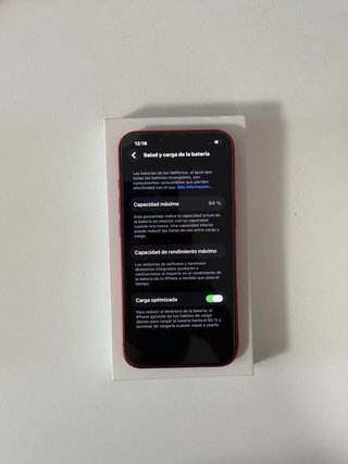 iPhone 13 Rojo + Accesorios