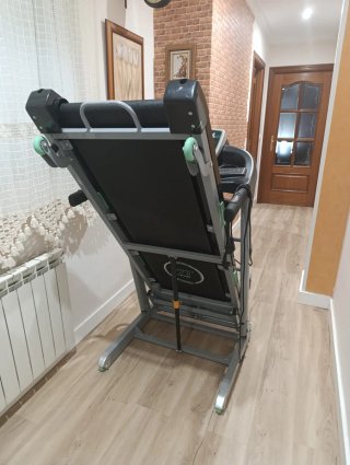 Cinta de Correr Cecotec con Masajeador