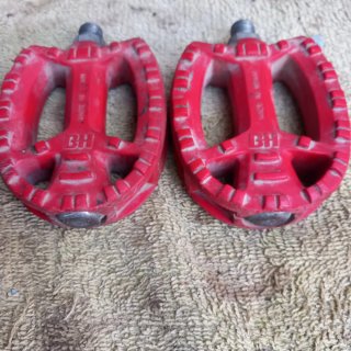 Pedales rojos bh california. bicicross. florida