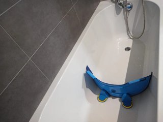 Reductor de bañera para bebé