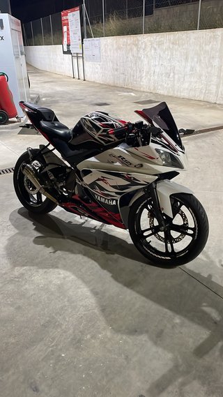 Yamaha YZF 125 R