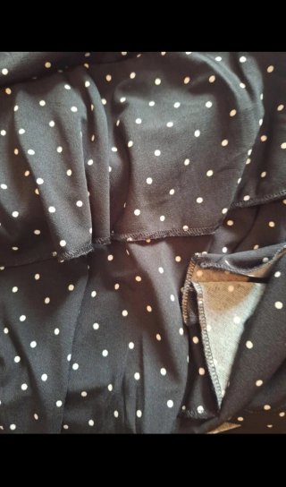 Abito pois con balze nero