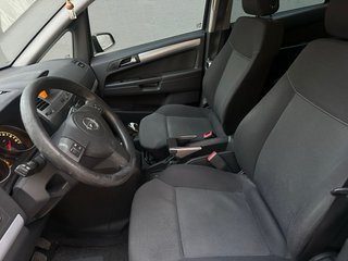 Opel Zafira 2008