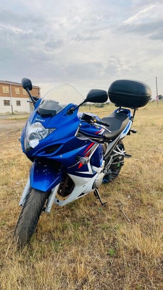 Suzuki GSX 650F limitada con kit para carnet A2