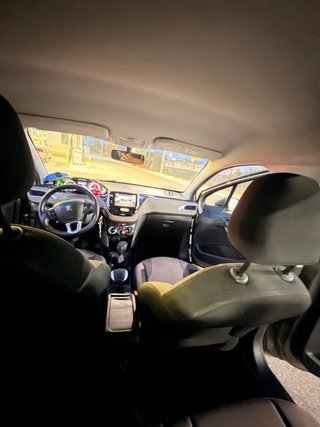 Peugeot 2008 2015
