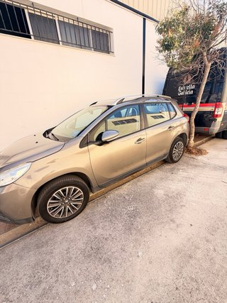 Peugeot 2008 2015