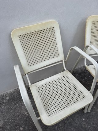 2 Sillas de Hierro Beige/Gris