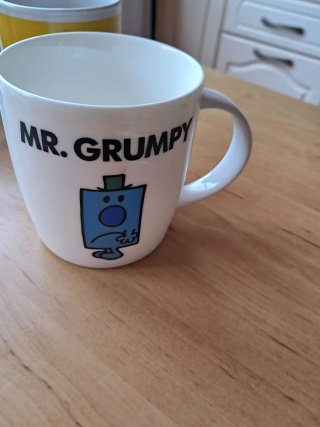5 Tazas Cerámica Mr. Grumpy Emoji Milk