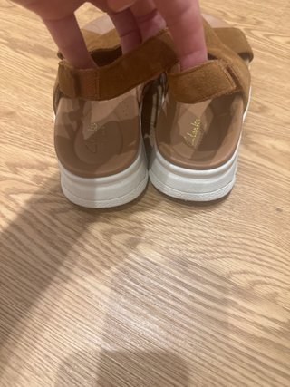 Sandalias Clarks Beige/Marrón