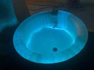 Spa Hinchable AREBOS - Pinchado