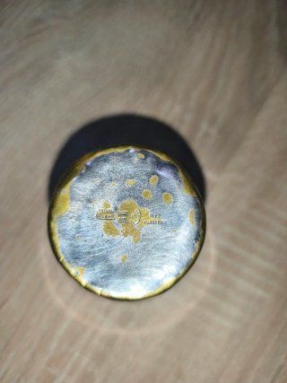 Vaso antiguo bañado en plata